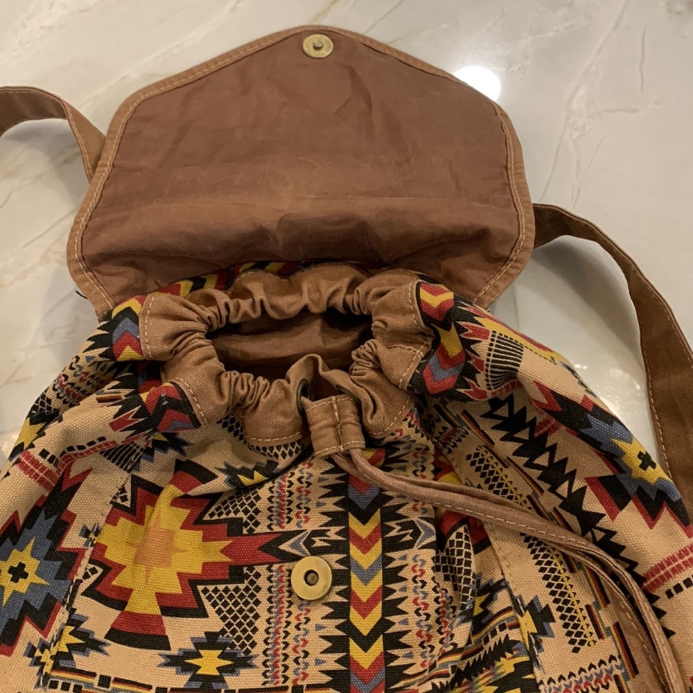 Aztec Inspired Backpack - Picture 5 of 8